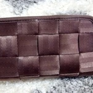 Harvey's Seatbelt Wallet: